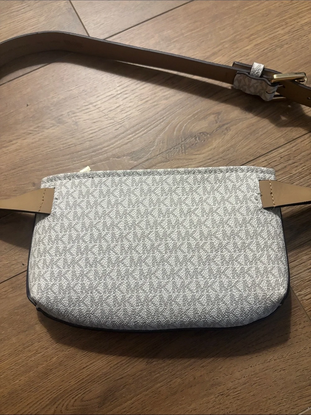 Michael Kors belt Bag S/M